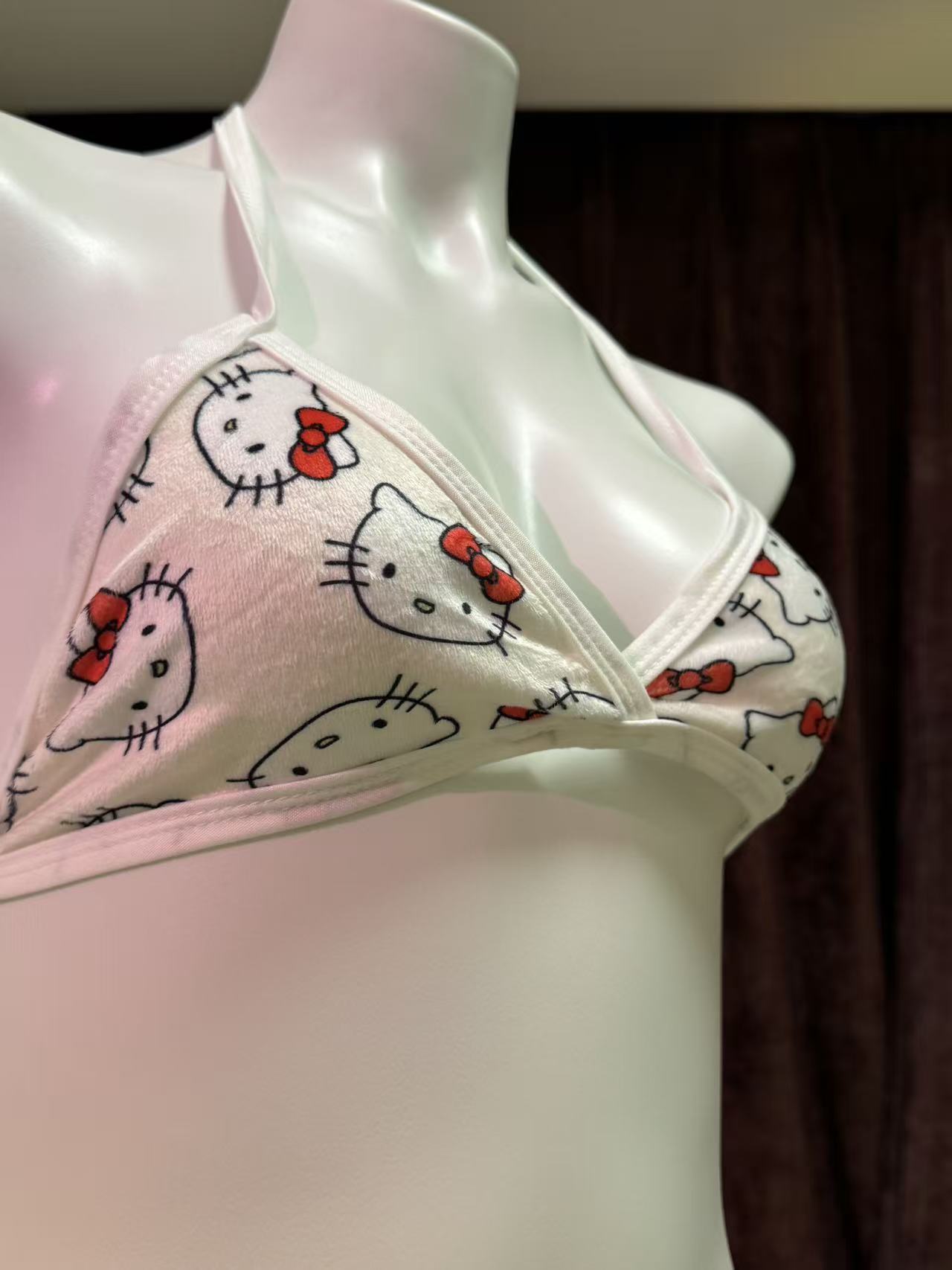 Hello Kitty Comfortable Set