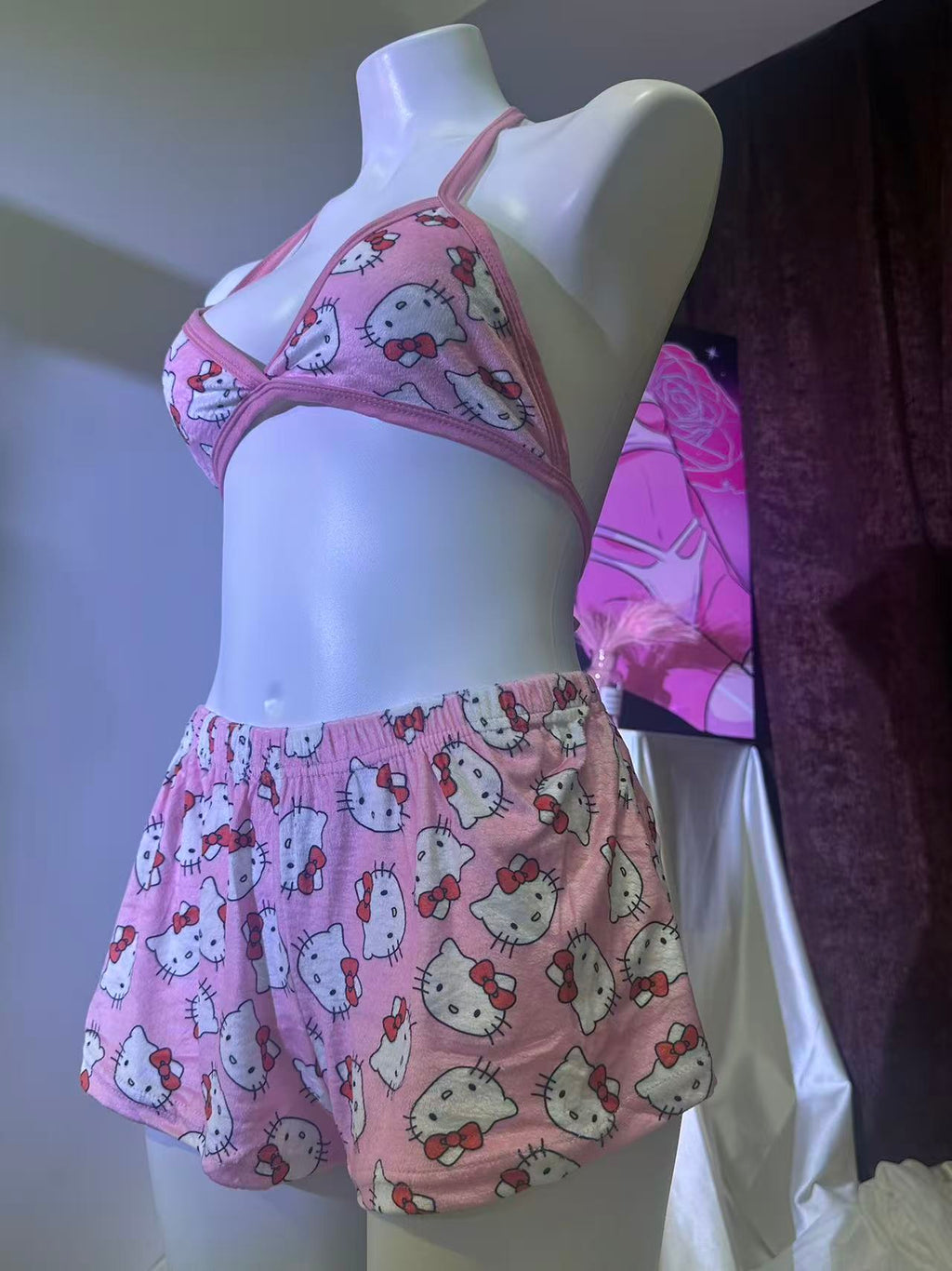 Hello Kitty Comfortable Set