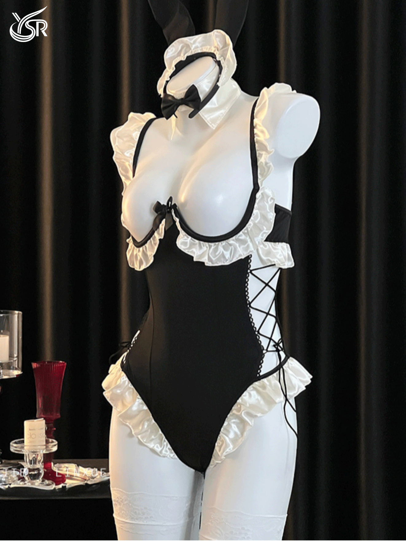 Clever little rabbit sexy temptation pure desire wind hollow chest revealing figure lace jumpsuit